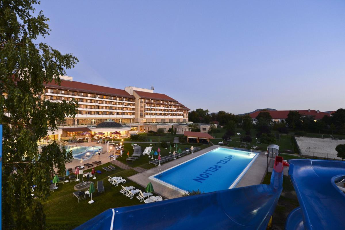 Barlang fölé épült az ország egyik legkülönlegesebb szállodája, a Hunguest Hotel Pelion