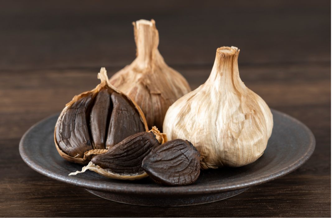 Tiszta vér, jobb teljesítmény - Hogyan segíthet a fermentált fekete fokhagyma a koleszterinszint egyensúlyban tartásában