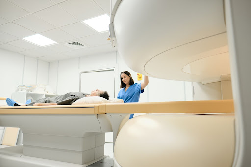 Hogyan válasszunk megbízható vizsgálati helyszínt Budapesten és környékén, ha MRI-re van szüksége